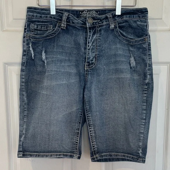 Revolt Size 12 Distressed Blue Jean Shorts - Picture 1 of 9